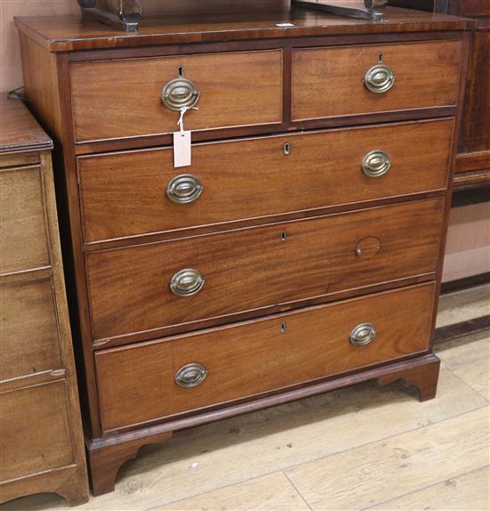 A Georgian mahogany chest of drawers, W.94cm